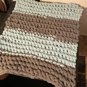Handmade Chunky Knit Blanket Lap Throw